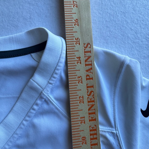 NFL Oakland Raiders Marshawn Lynch White Nike On Field Jersey  Small - Picture 9 of 10